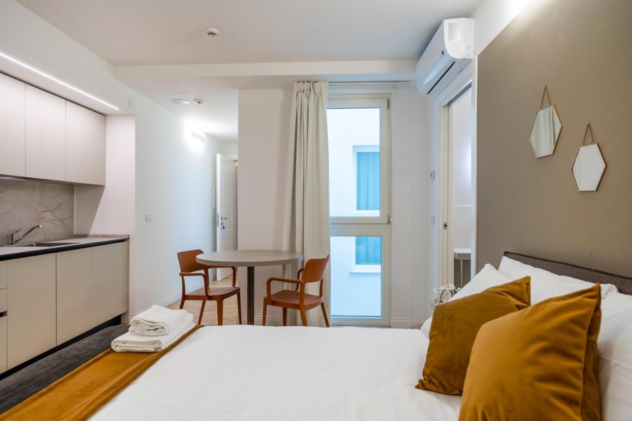 Domo Premium Apartments - Trieste Mazzini Ngoại thất bức ảnh