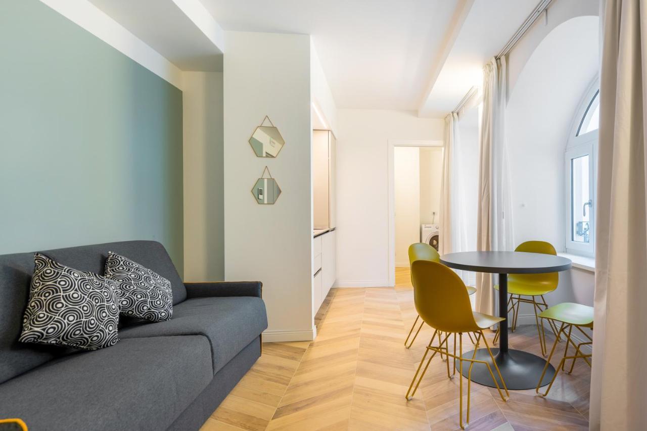 Domo Premium Apartments - Trieste Mazzini Ngoại thất bức ảnh