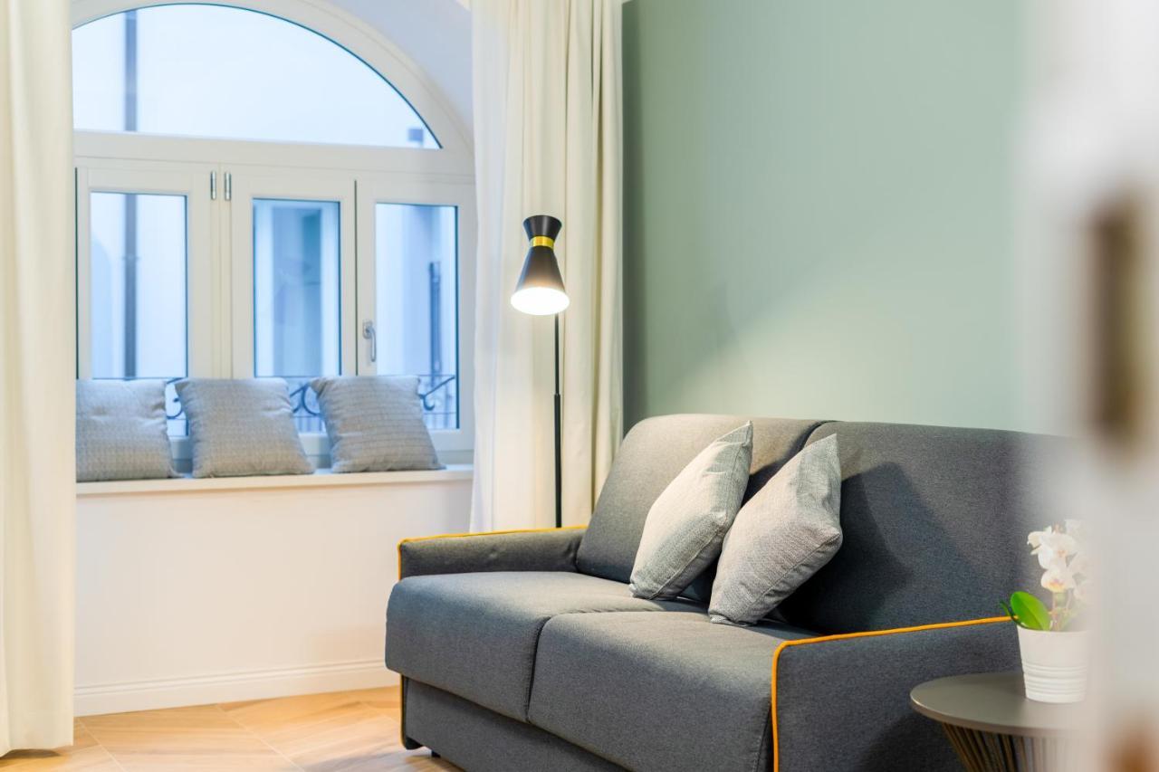 Domo Premium Apartments - Trieste Mazzini Ngoại thất bức ảnh
